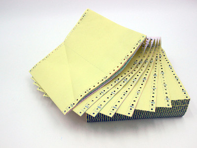 无碳复写纸会显色吗？显色的原理是什么，有哪些特点？